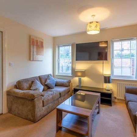 Newcastle City Centre Spacious Town House Free Parking And Wifi 外观 照片