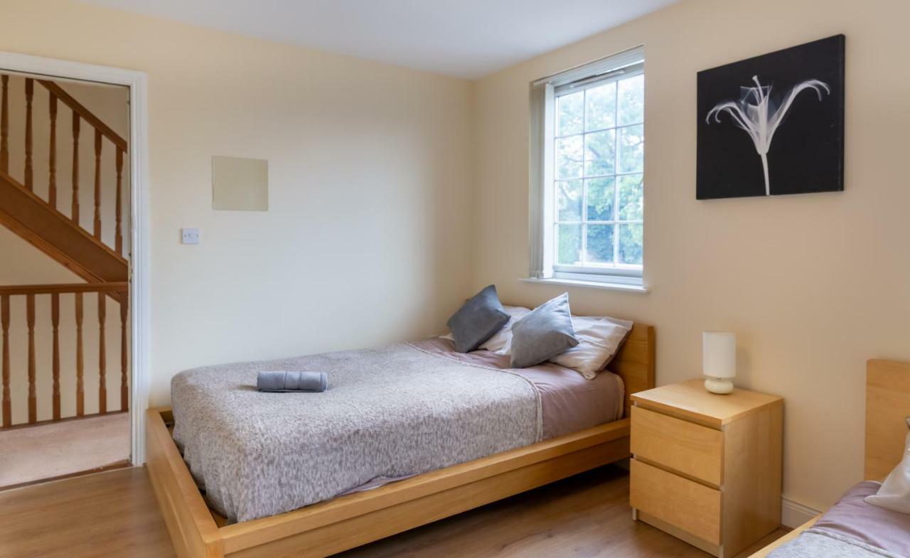 Newcastle City Centre Spacious Town House Free Parking And Wifi 外观 照片